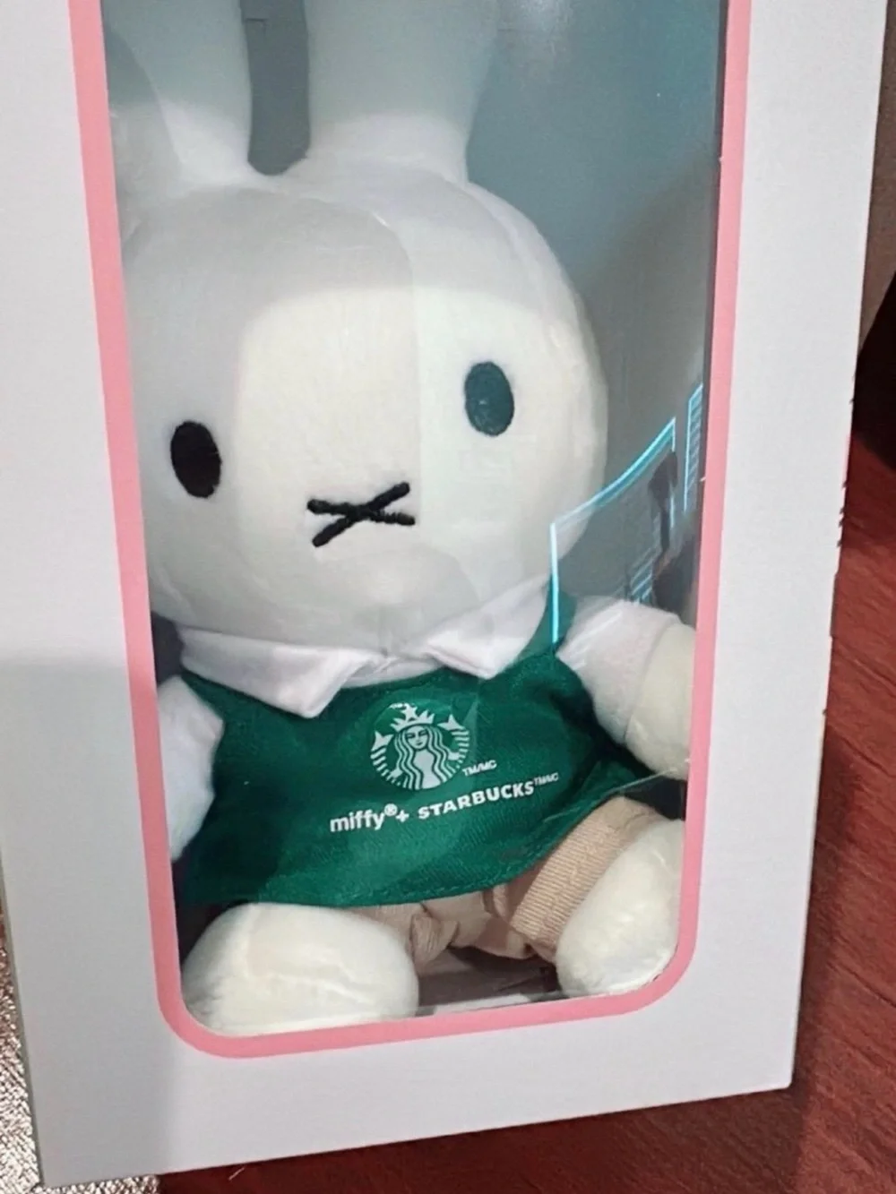 Starbucks authentic brand